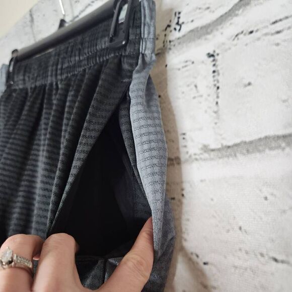 Nike Mid-Rise Drawstring Striped Athletic Shorts Black & Gray Small 10.5 inseam - Picture 4 of 11